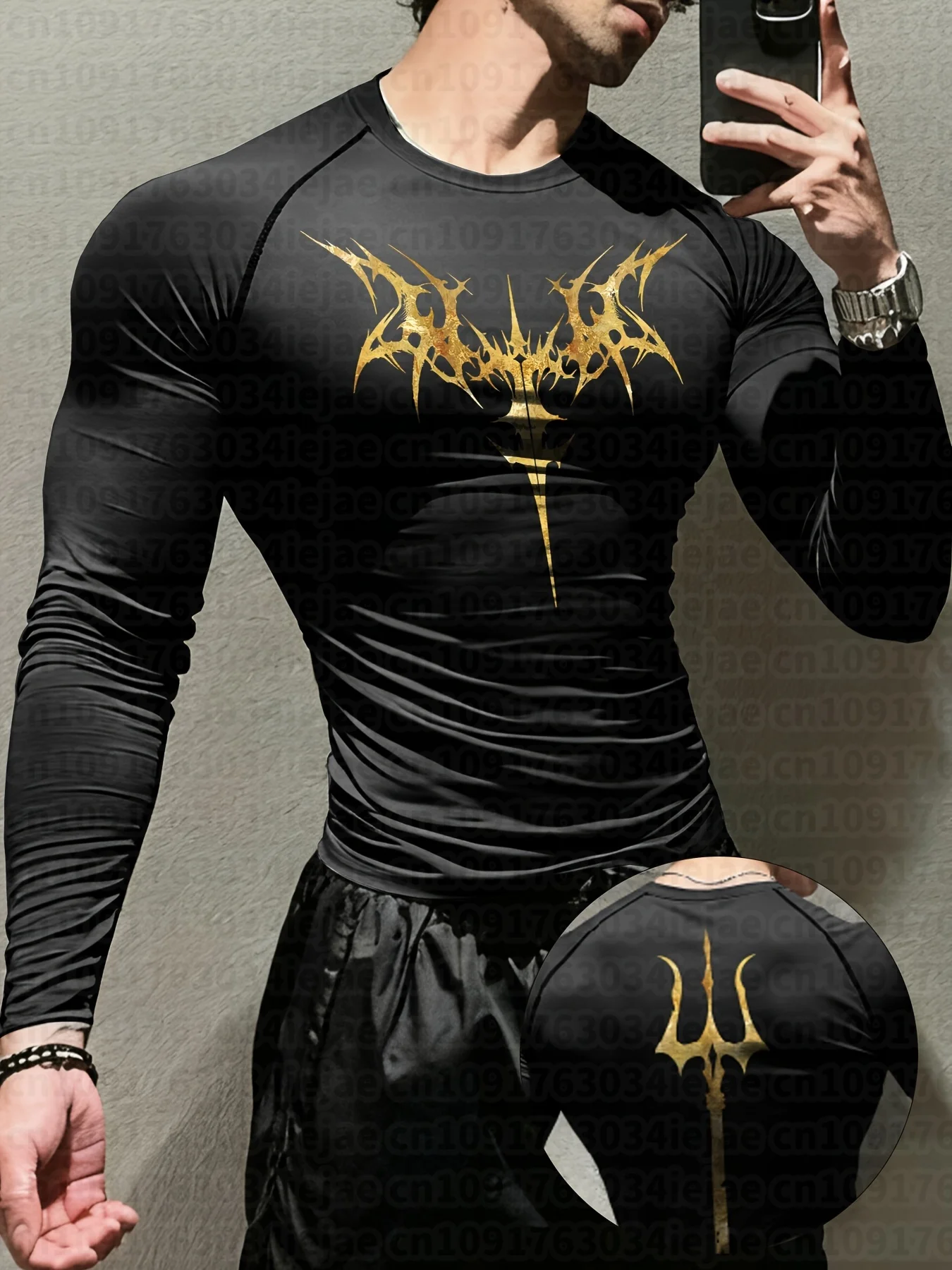 Herren-Langarmshirt mit dunklem abstraktem totemischem Gothic-Stil, Dreizack-Symbol und symmetrischem Dornenmuster. – Detail 10