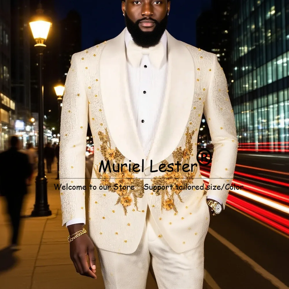 

Роскошные свадебные костюмы с золотым жемчугом и аппликацией для мужчин, комплект из двух предметов, бежевый пиджак для выпускного вечера, брюки, смокинги для банкета жениха по индивидуальному заказу, большие размеры