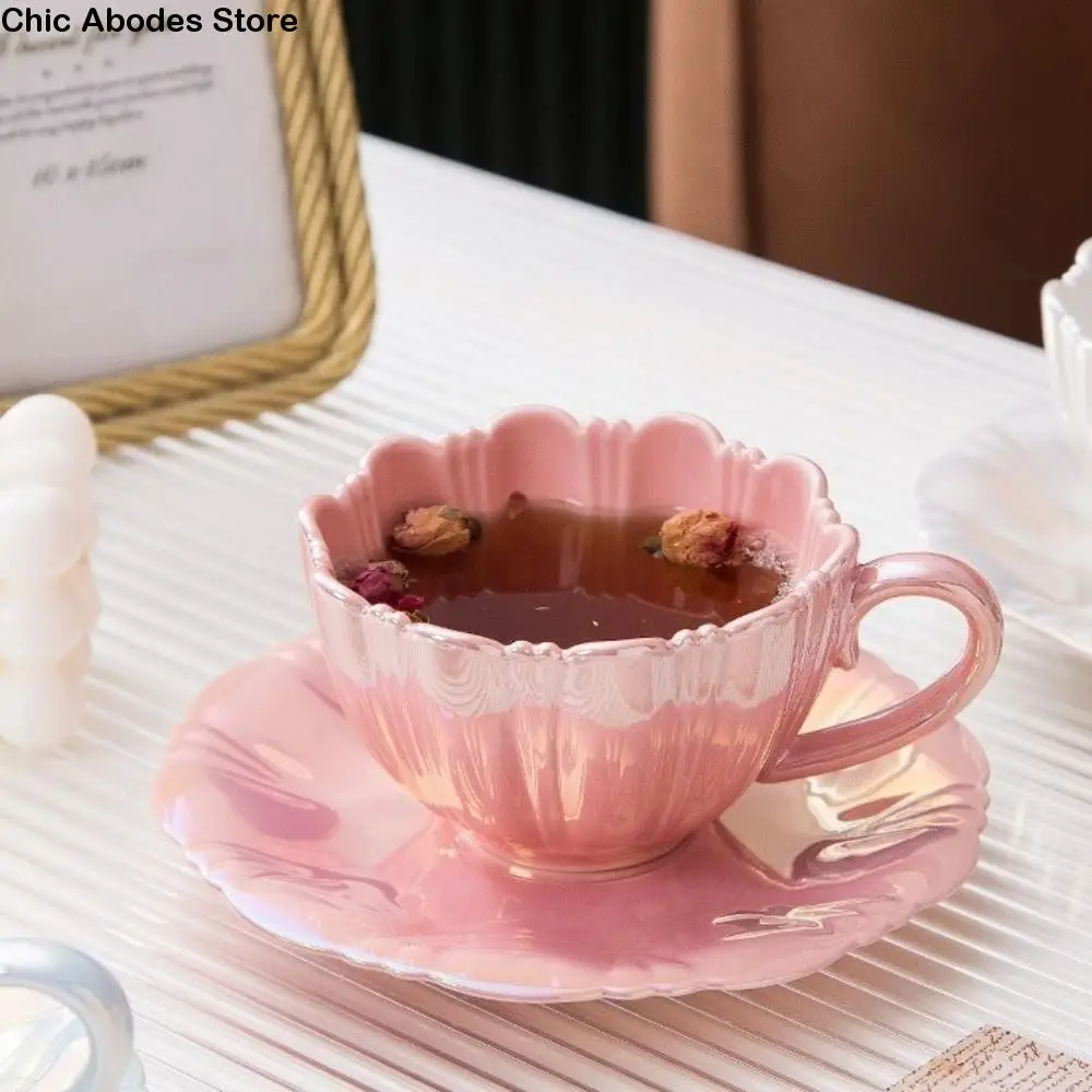 

Decorative Ceramic Coffee Cup Gradient European Style Tea Cups Petal Shape Drinking Mugs Office