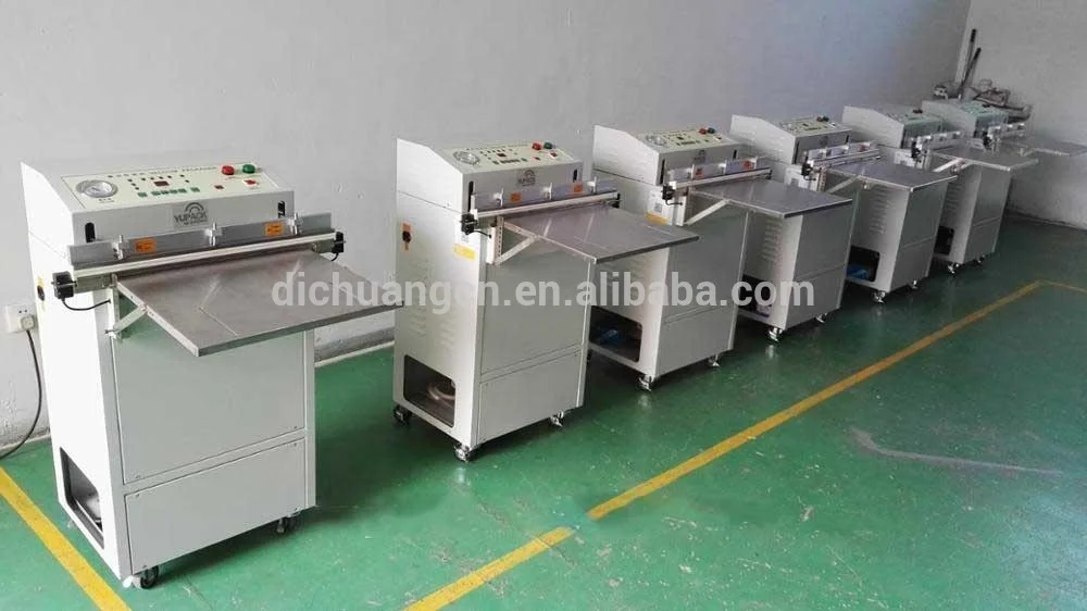 VS-800 آلة تغليف الفراغ العمودي الخارجي الأكثر مبيعًا للعبة القطيفة/اللحاف/السترة السفلية