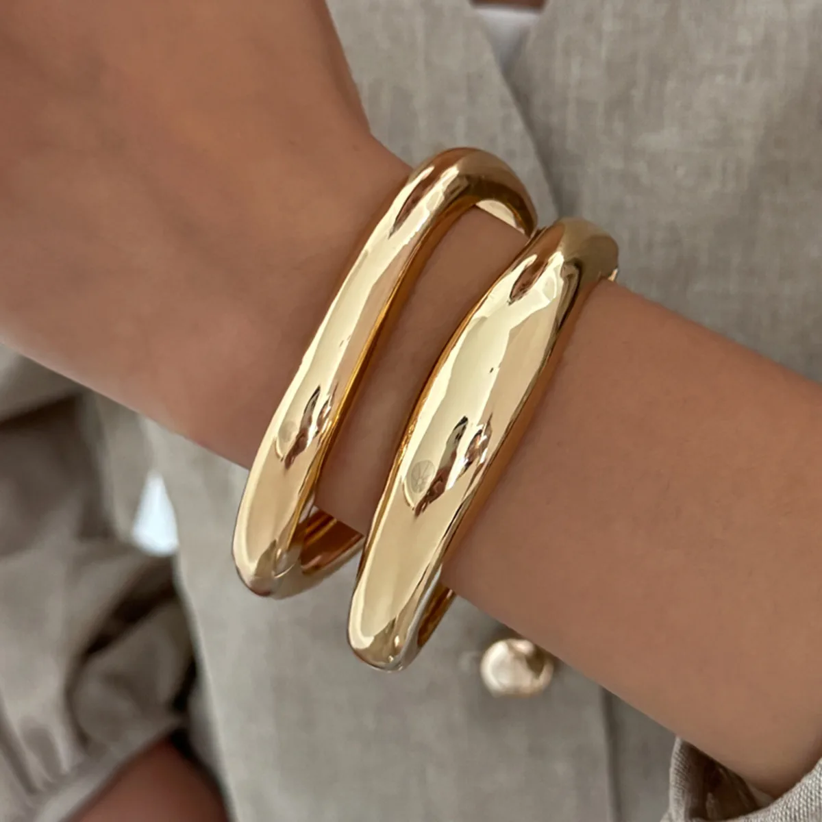 

Women's Trendy Hip Hop Punk Stacking Bangles Creative Irregular Thin Alloy Open Spring Bracelets Charm Jewelry Accessory