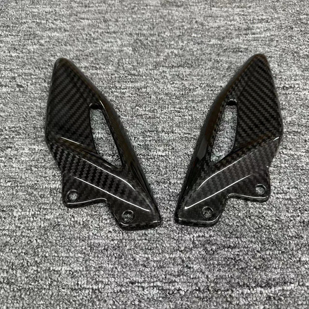 For Triumph Street Triple 660 765 R RS 2016- 2024 Carbon Fiber motorcycle Accessories Heel Guard Plates Foot Rests