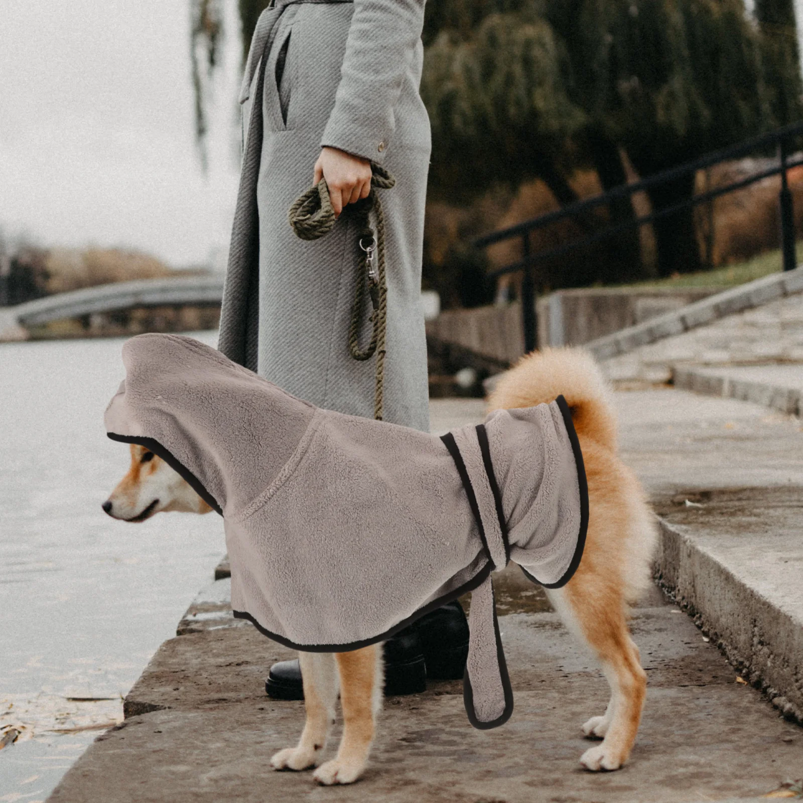 

1Set Dog Bathrobe Supple Waterproof Pet Towel Lightweight Compact Robe for Small Dogs Quick-Dry Bathing Clothes Ideal for Home