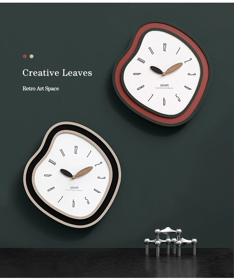 Nordic light luxury wall clock home modern minimalist heterosexual net red new living room decoration crafts