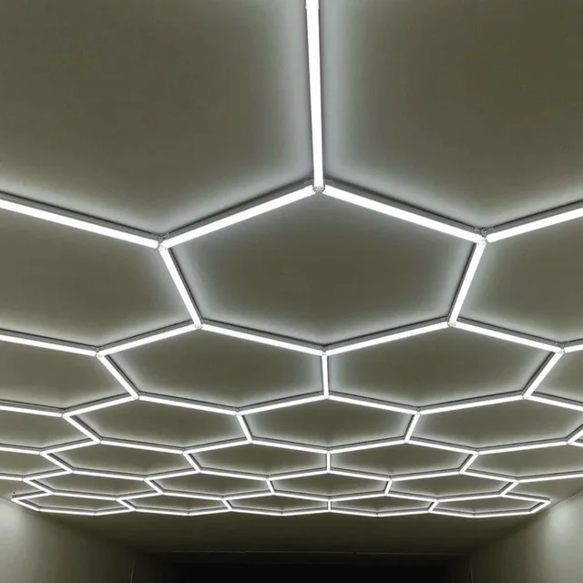 Hot Sales 8*19M Honeycomb Design 6500k Hexagon Garage Light Car Showroom Detailing Light Fast Connection Customized