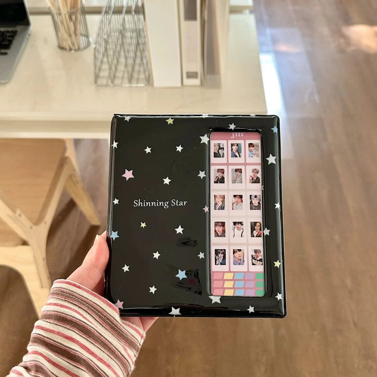 

Star Series Life 4-Grid Album - Premium Kpop Photocard Holder, Polaroid Photo Organizer, Idol Collection Book for Fans