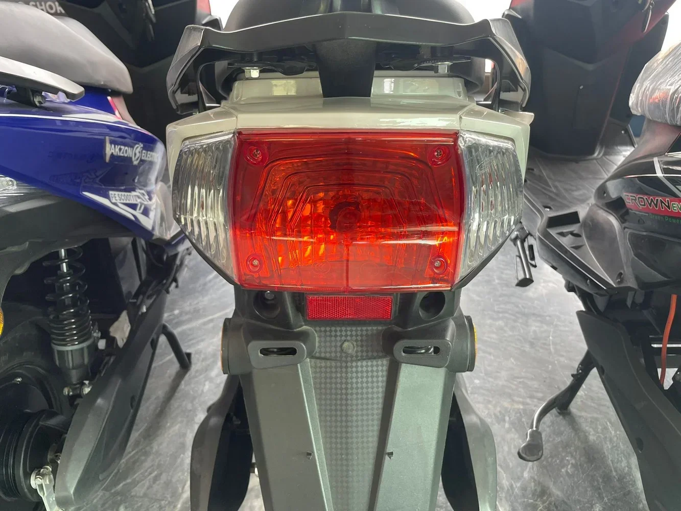 Electric Motorcycle Red Taillights Brake Lights Shangling Taillights Electric Bicycles