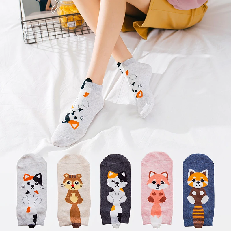 

5 Pairs New Kawaii Women Socks Cartoon Squirrel Fashion Cute Happy Funny Comfortable Casual Ankle Socks Meias Calcetines Hosiery