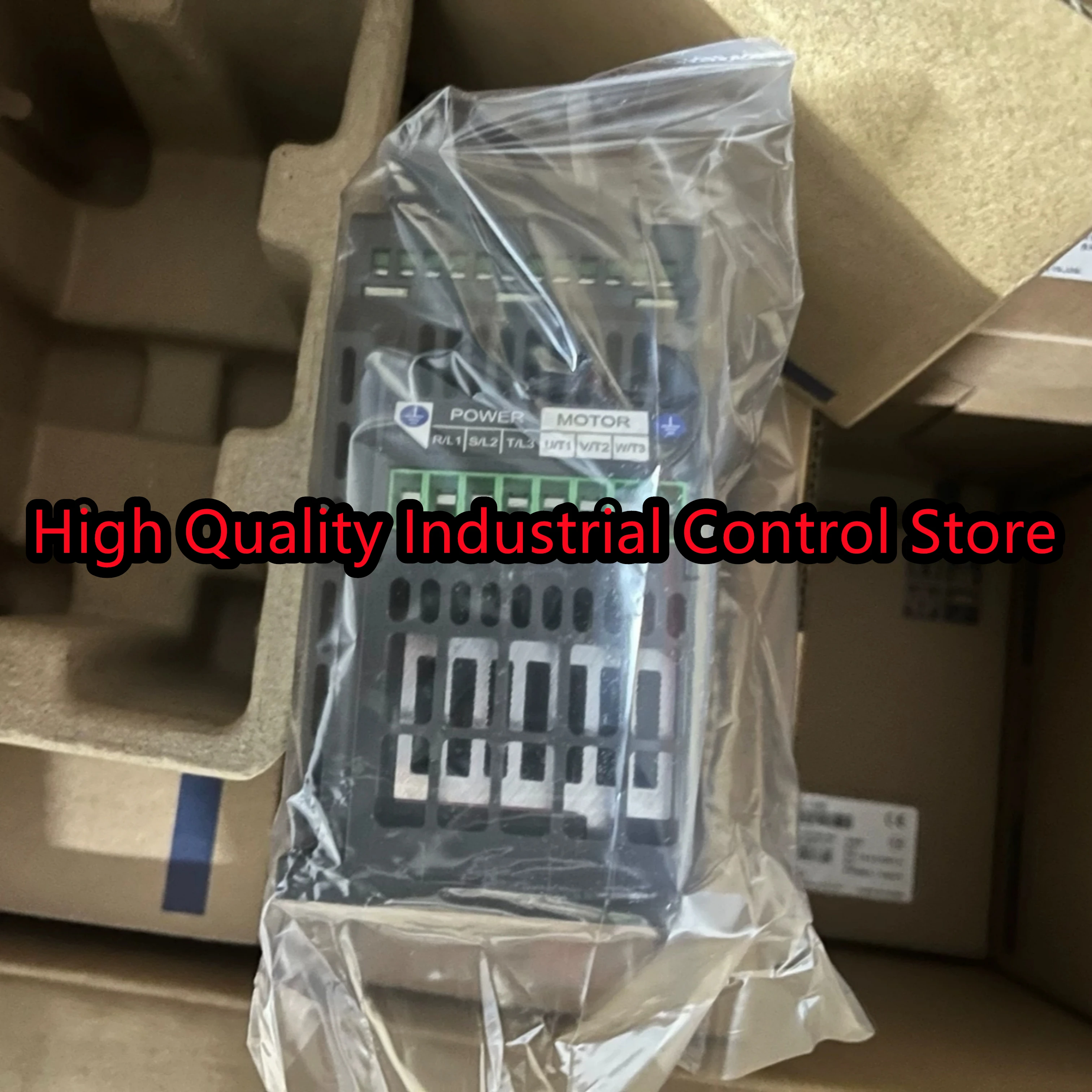 새로운 원본 SC3-043-1.5K 삼상 380V 주파수 변환기