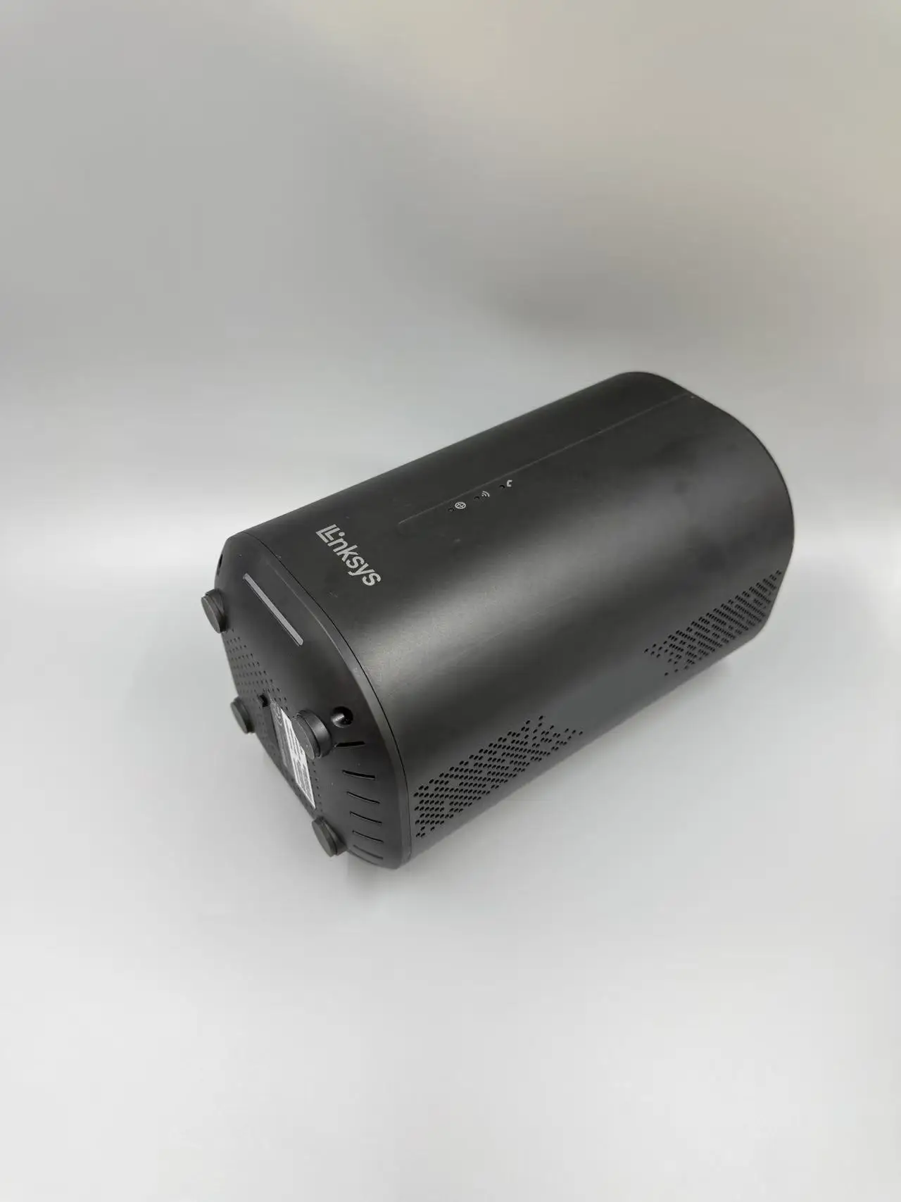 Linksys FGW5500 5G CPE WiFi 6 AX5400 Router with X62 Chip for 5G CA Network OpenWrt Support