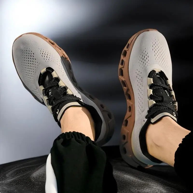 

Fashionable and Versatile Running Shoes: Comfortable Soft-Soled Casual Sports Shoes