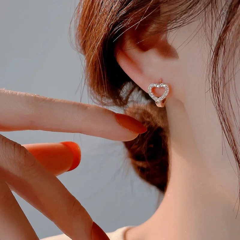 

925 Sterling Silver Heart hoop Earrings Temperament Simple Inlaid Zircon for Women Wedding Jewelry Accessories