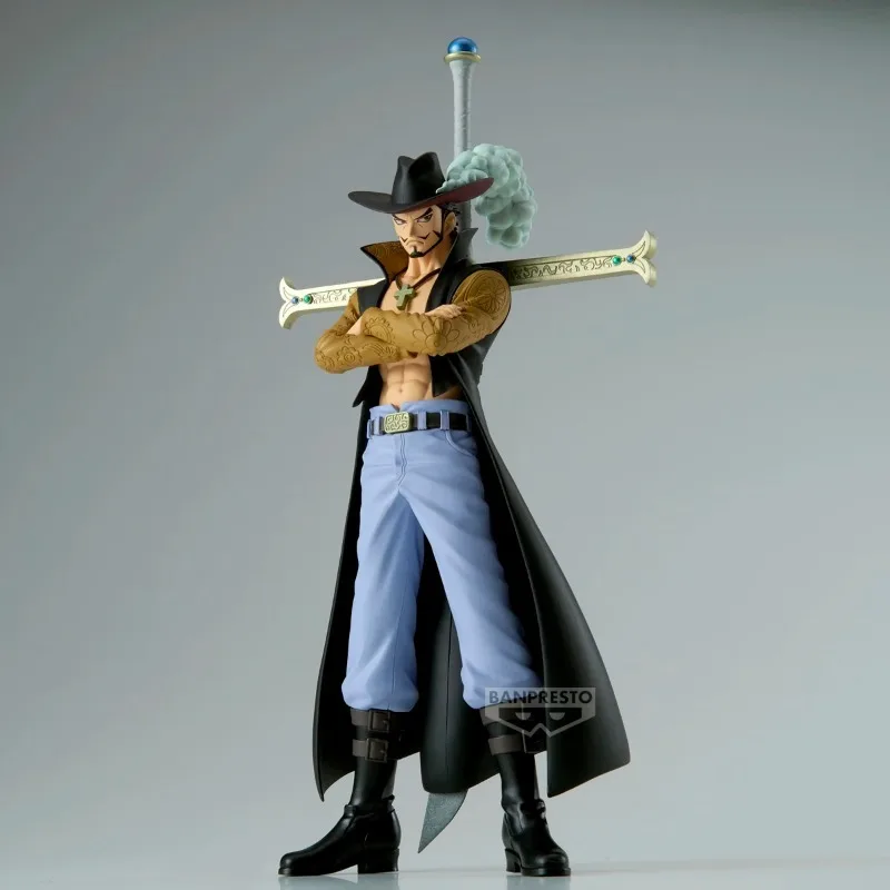 In Stock Original BANDAI Banpresto ONE PIECE Grand Line Dracule Mihawk PVC Action Figure Anime Figures Model Toys Christmas Gift