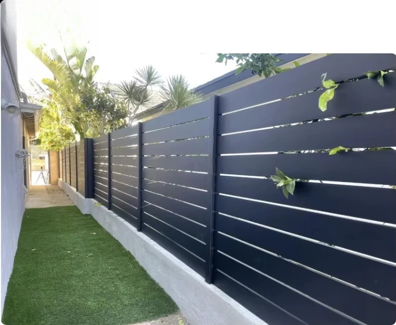 Premium Powder Coated Fully Enclosed Ventilated Fence Panel Horizontal Aluminum Slat Outdoor Privacy Fence For Backyard Garden