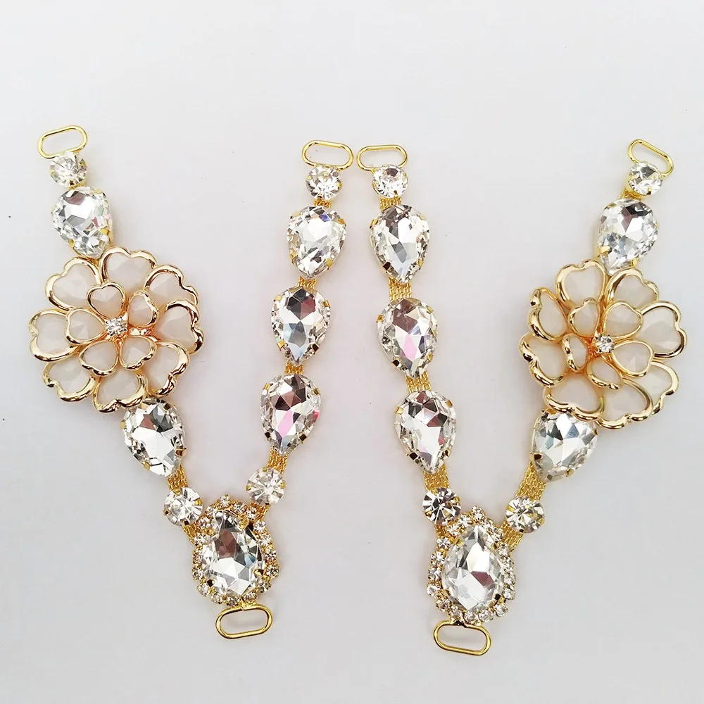1Pair Flower Crystal Rhinestone Shoe Footware Chain Buckle Bikini Flip Flops Connectors Metal Apparel Bags Cap Garment Sewing