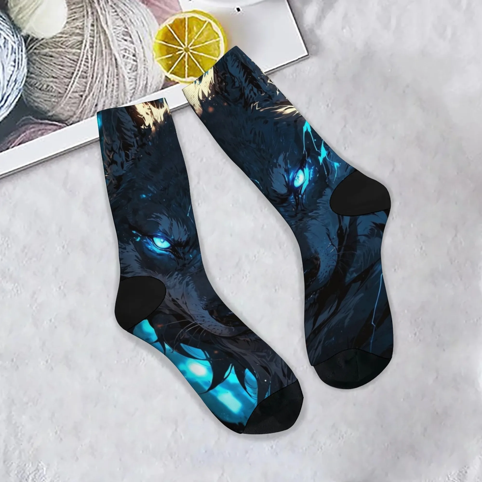 Dark Fantasy – chaussettes mi-mollet loup électrique, reflets tranchants, tissage de loup électrique bleu, cadeau pour tenue quotidienne et rassemblement de niches