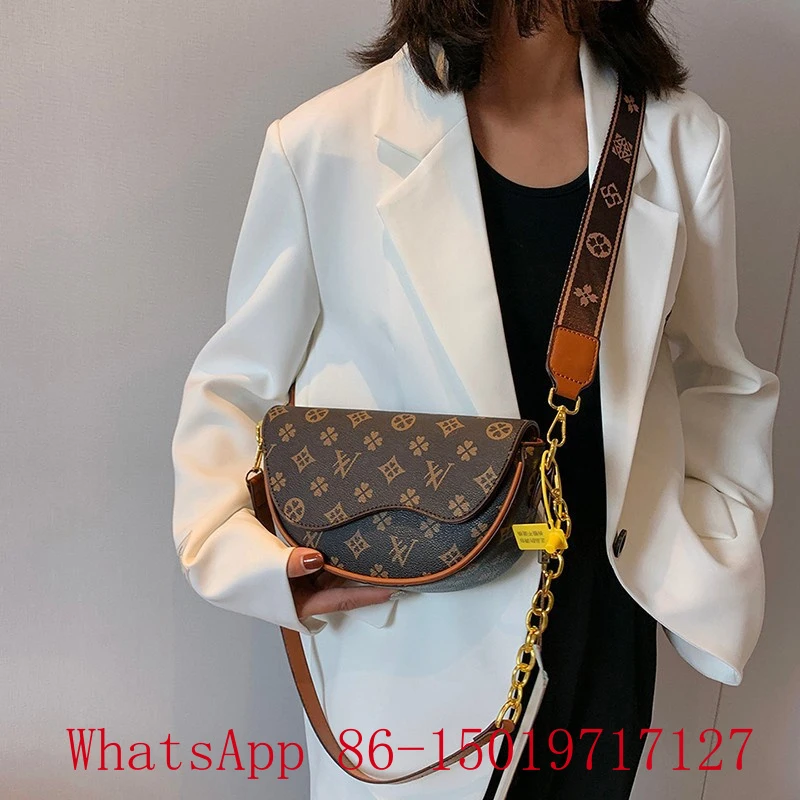 

2026 New women's saddle bag with vintage print and color-blocking design, trendy casual crossbody women luxury bags