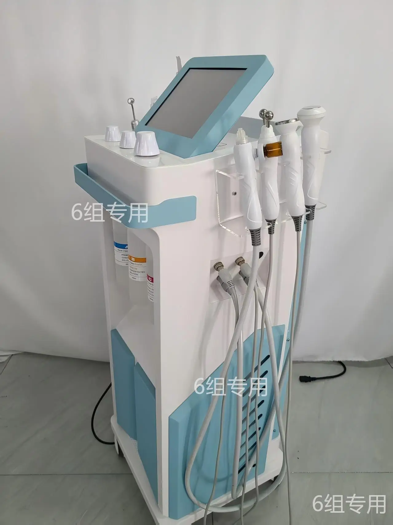 Oxygen Skin Moisturizing Beauty Machine Hydrodermabrasion Water Peeling Deep Cleansing Exfoliation Beauty Facial Device