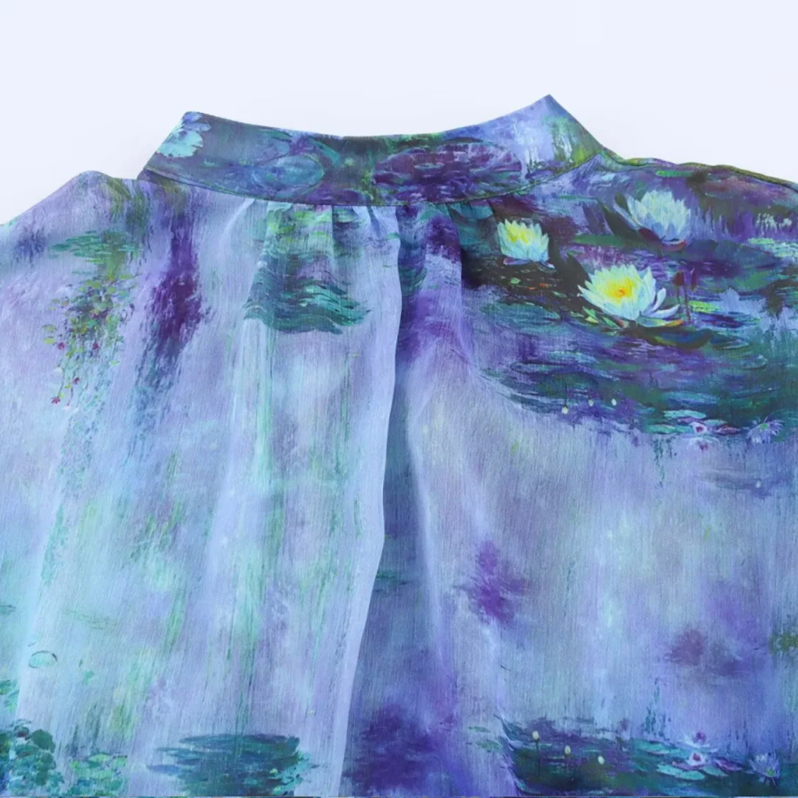 Csa Casual Estampada Fena com Caimento Solto, Manga Morcego, Amarração nas Costas, Top Versátil Estilo Urbano, Fibra d...