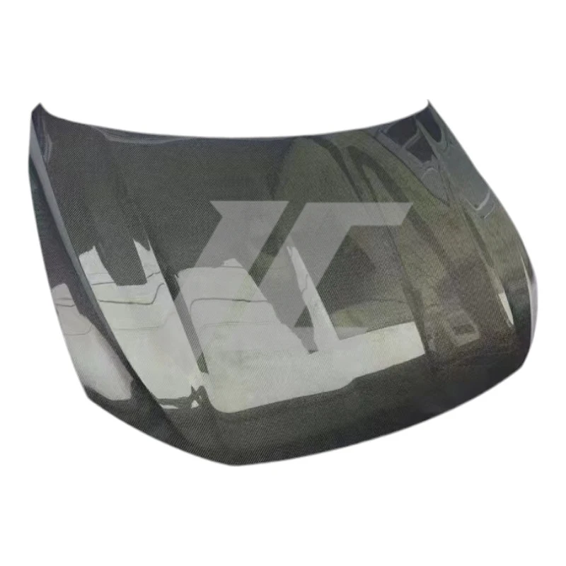 

002 Style Carbon Fiber Front Engine Hood Bonnet for 2005-2008 VW Golf 5 New Condition