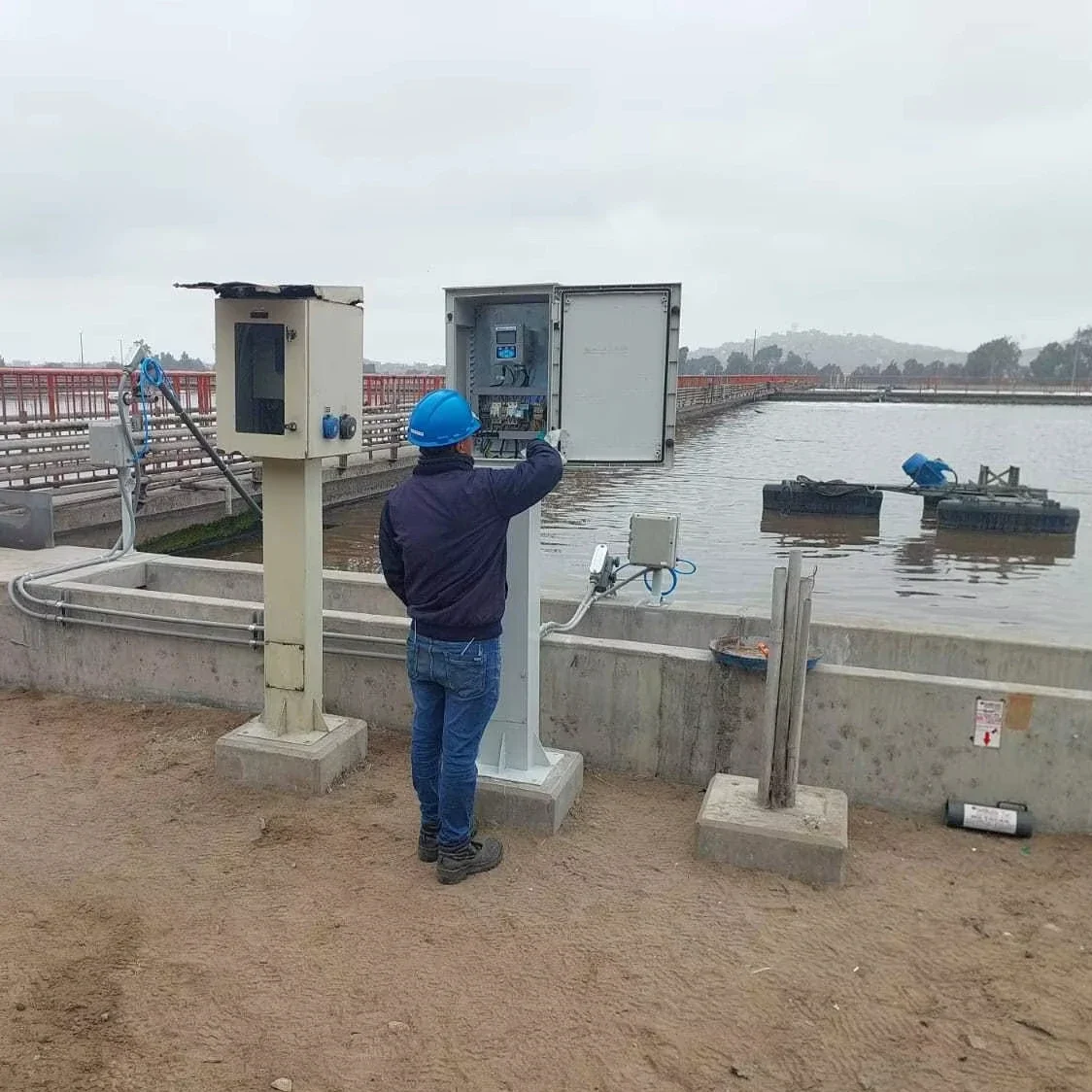 Online Water Plant Turbidity Analyzer Inline Turbidity Meter With 4-20mA  RS485 Sensor Test Instruments