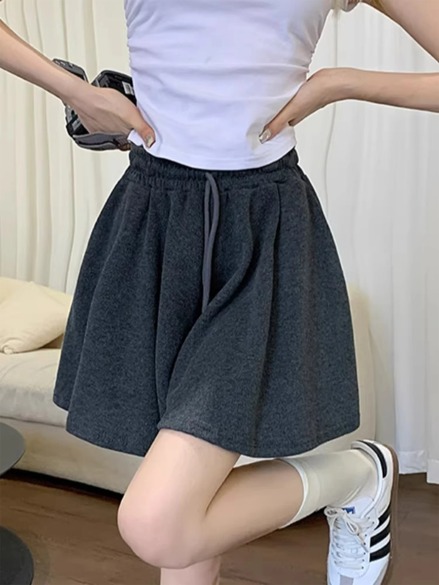 

plus Size Drawstring Sports Shorts Women Summer Loose Elastic Waist Draped Wide Leg Pants A-Line Style Casual Trousers