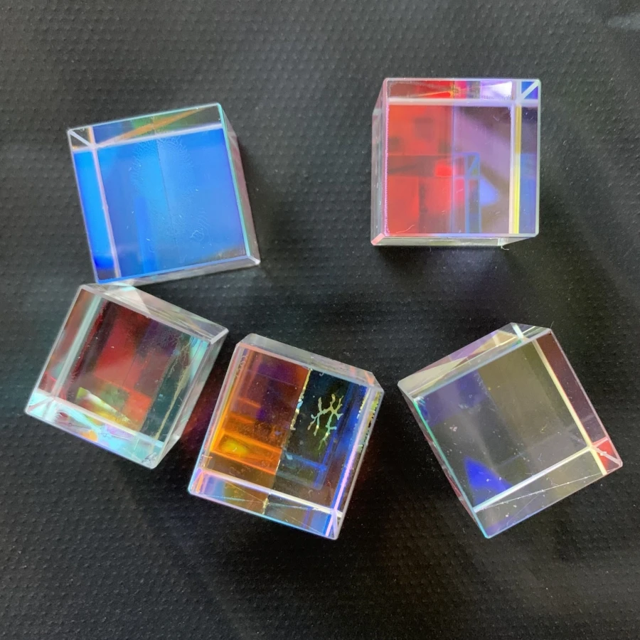 Damaged RGB X-Cube Prism Combiner Splitter Cross Dichroic 6-Sides Prism Pyramid Triangle Rainbow Lens Necklace Earrings DIY