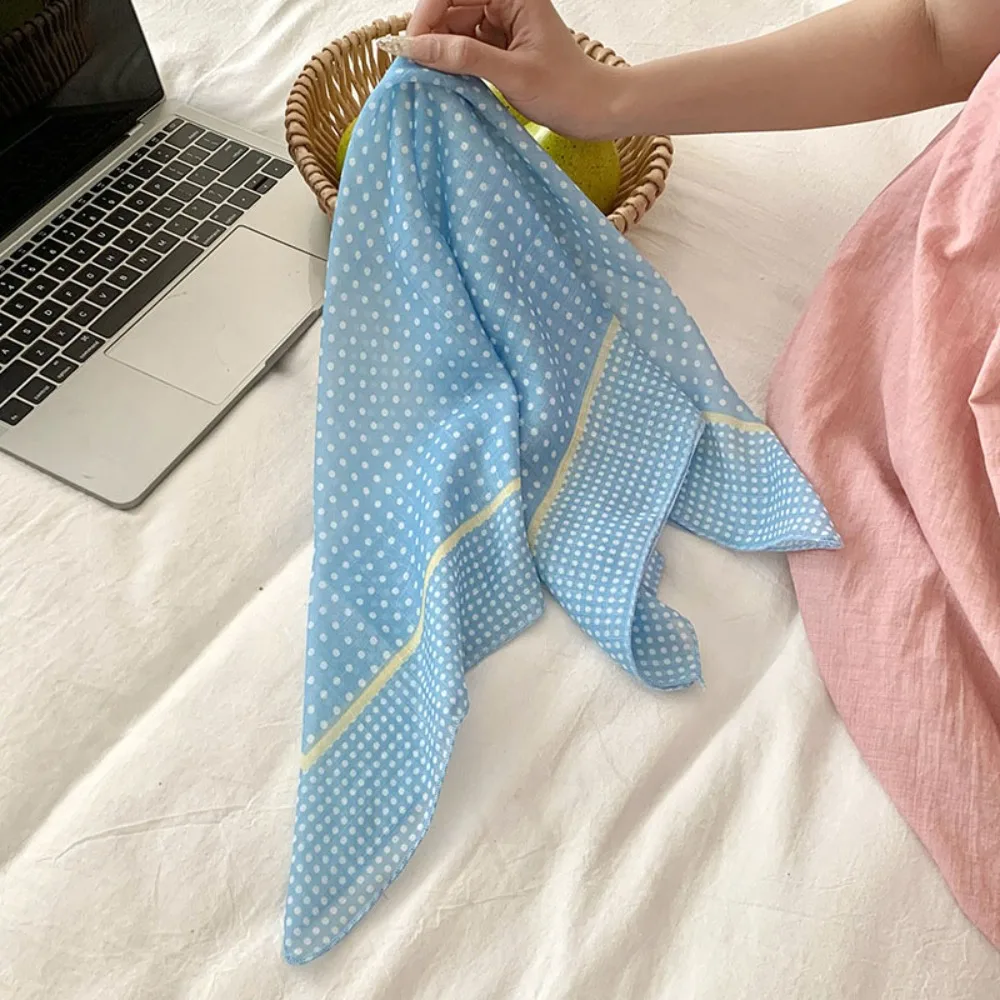 

Милый солнцезащитный крем, маленький квадратный шарф, шейный платок, повязка для волос, платок, головной платок, бандана, шелковый шарф с принтом на каждый день