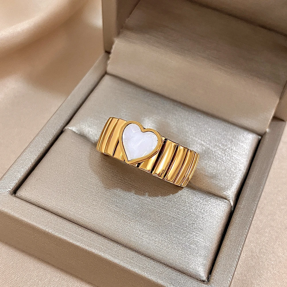 Greatera Elastic Force Stainless Steel Women's Ring Heart Pattern Fashion Colorfast Wide Design Valentine's Day Gift Jewelry