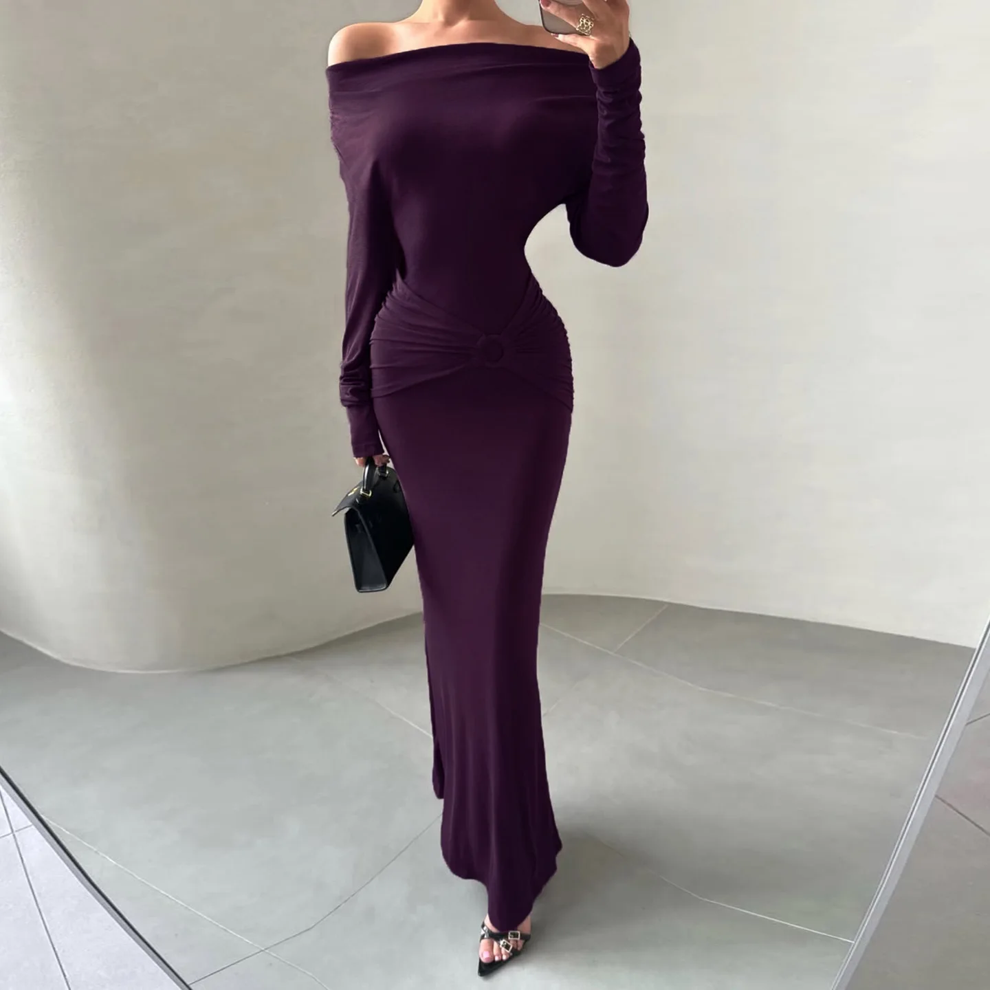 

Женский облегающий длинный сарафан с высокой талией и цветными вставками, весна 2024