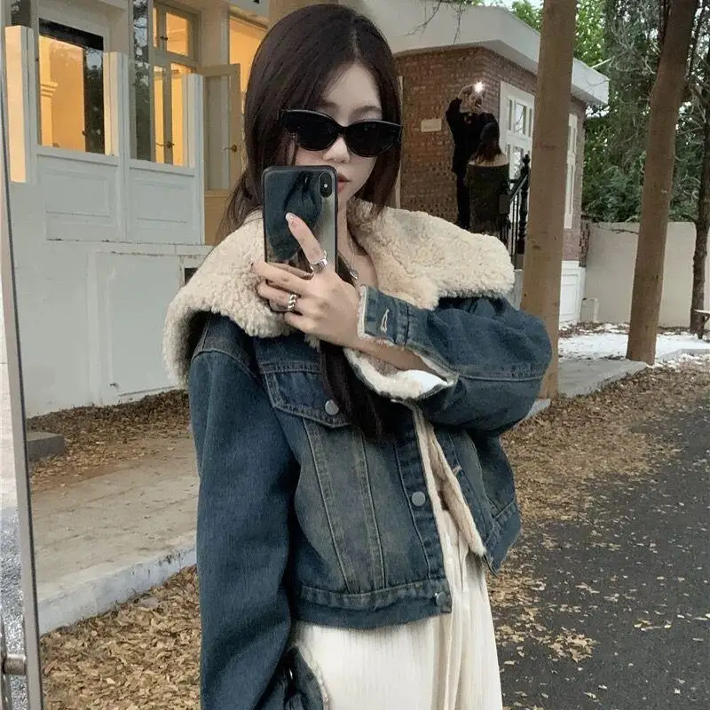 Hot 2026 Women Autumn Winter New Korean Version Plush Thick Denim Jacketfashion Loose Casual Versatiledesign Big Lapel Shorttops