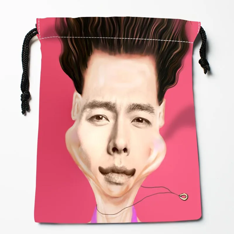 Funny Hyun Bin KPOP borse con coulisse 18 x22cm morbido tessuto di raso riutilizzabile borsa per vestiti borsa per scarpe borse 1014