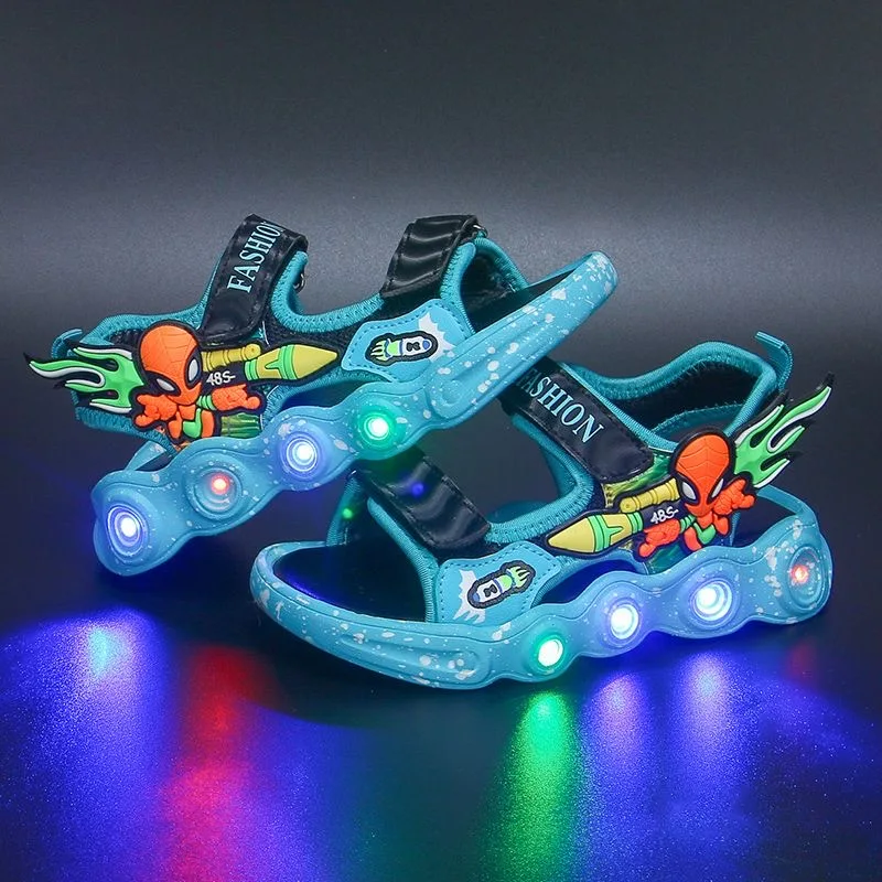 Dziewczęce letnie buty chłopięce LED Light Luminous sandały Cartoon Spider Man dziecięce kapcie sportowe miękkie buty plażowe dla maluchów