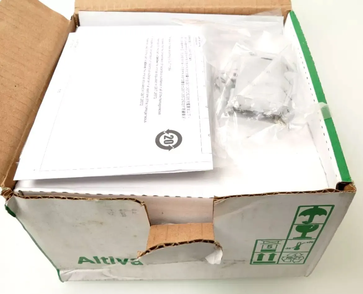 Brand New ATV320U04M2C One Year Warranty