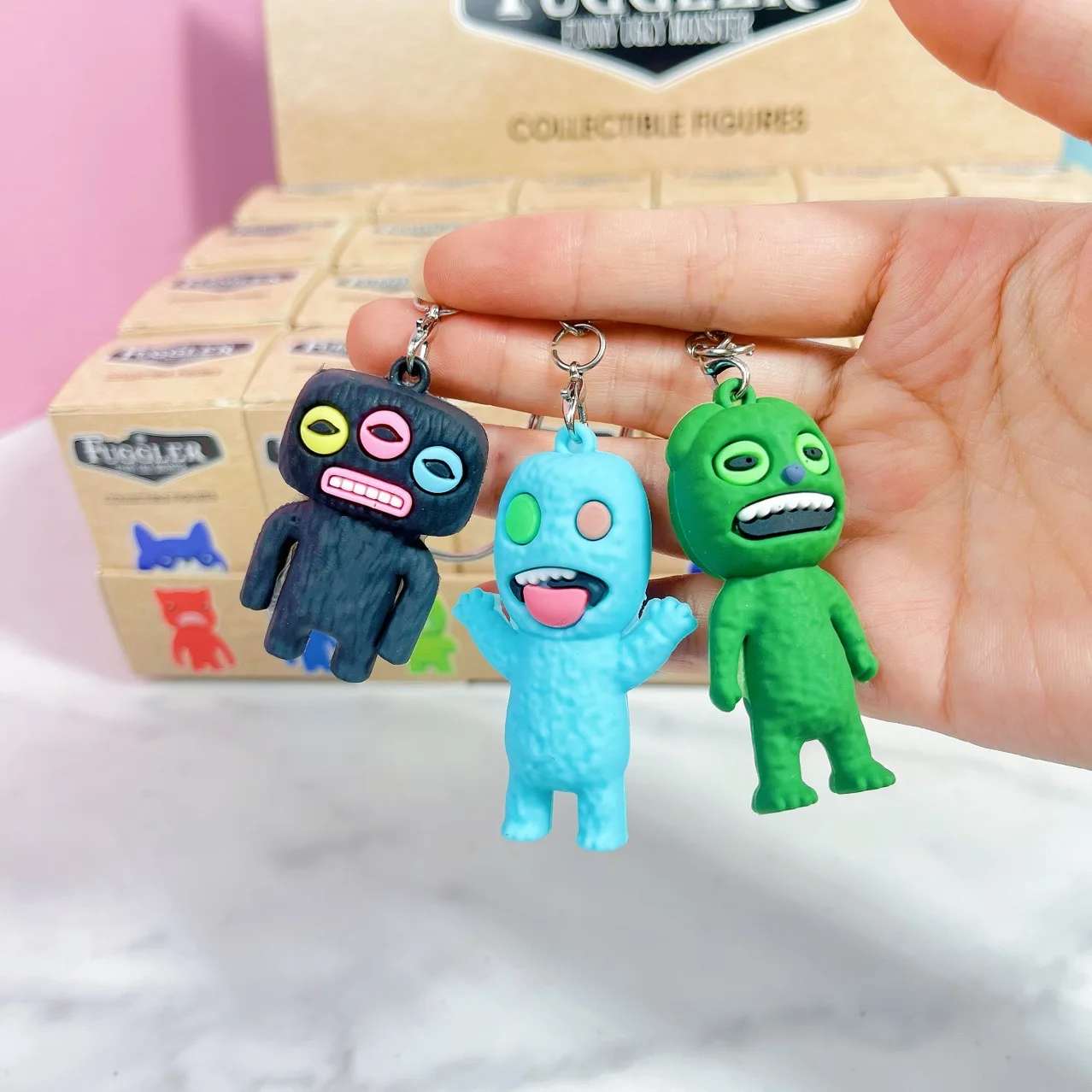 صندوق أعمى مصنوع يدويًا مكون من 24 قطعة من Fuggler Tooth Monster، نموذج PVC، حقيبة ظهر عصرية للدمية، قلادة، سلسلة مفاتيح، هدية لعبة للأطفال