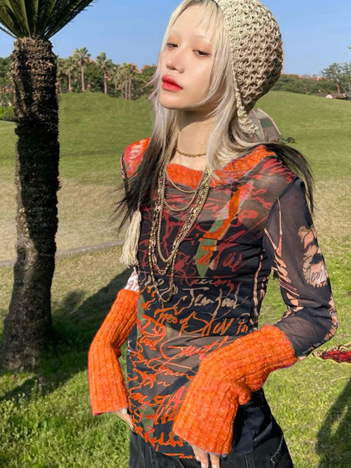 エレガントなメッシュプリントカジュアルトップスリムフィットポリエステル長袖Tシャツラウンドネック夏のファッショントレンドガールスタイルQ22TP540