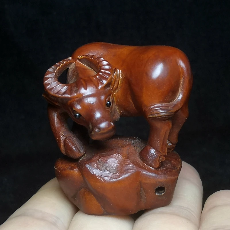 

1919 Antique art Size 1.8 Inch Old Hand carved Boxwood Wood wealth ox Figure statue Netsuke Desk Decoration Gift Collection