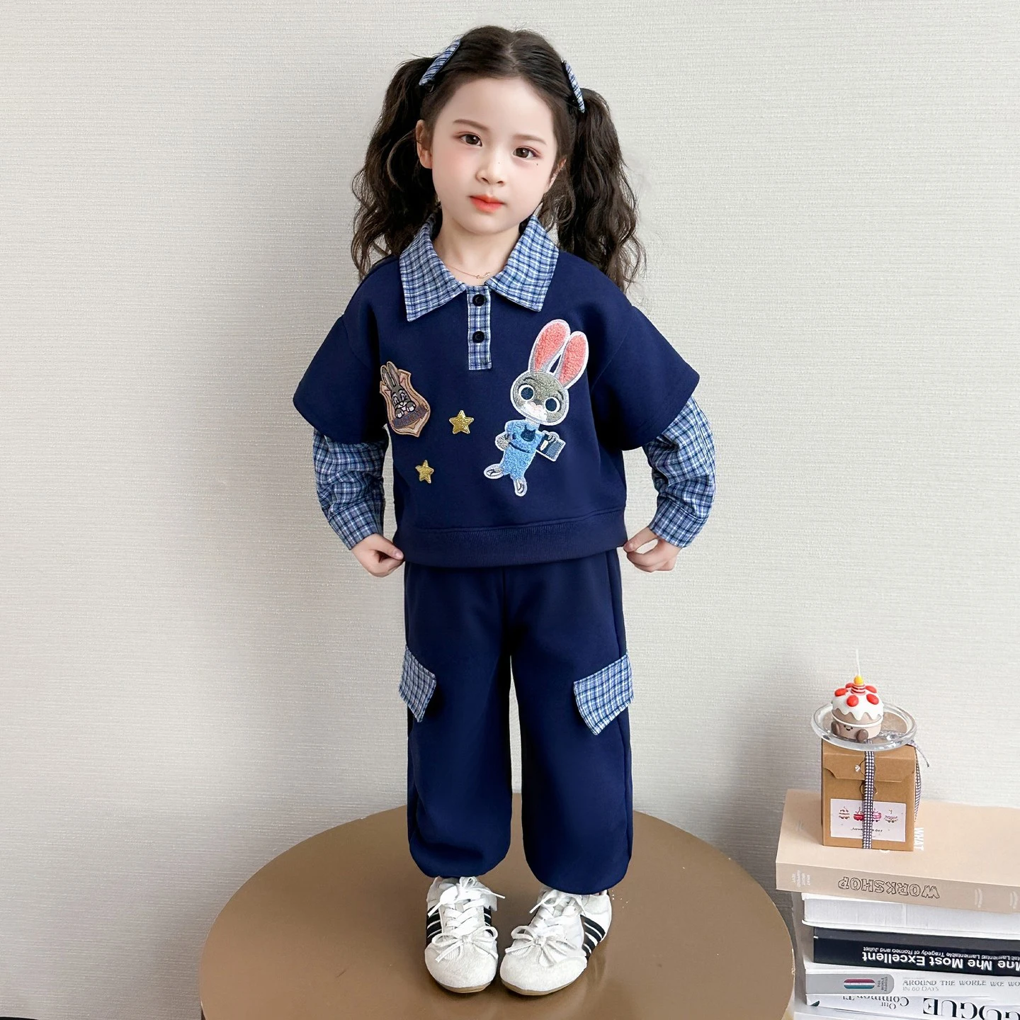 

Disney Girls' Sweatshirt Set Spring 2026 New Judy Cartoon Contrasting Color Hoodie Casual Pants 2-Piece Children's Suit