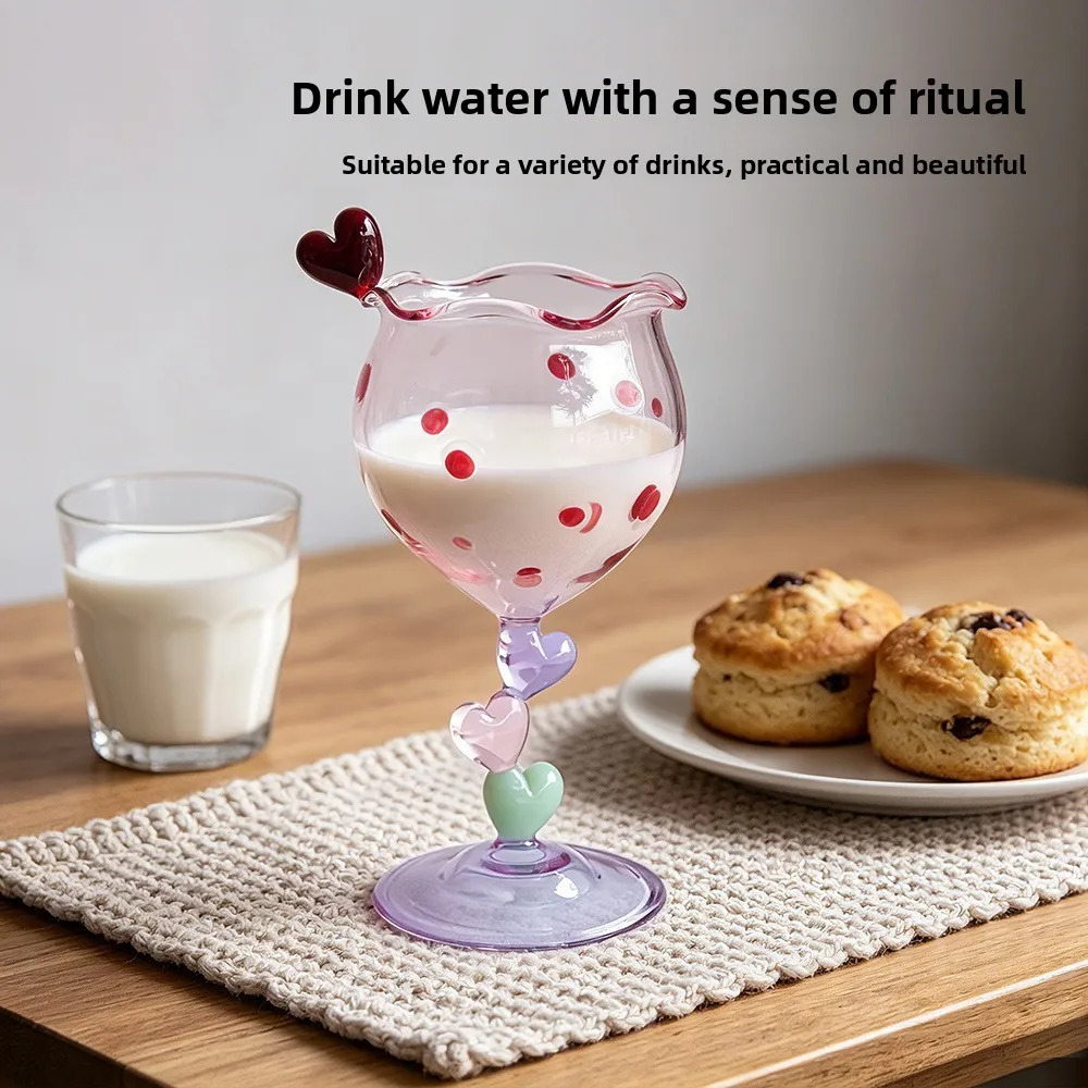Creative heart-shaped tall glass, champagne wine glass, colored polka dot juice glass