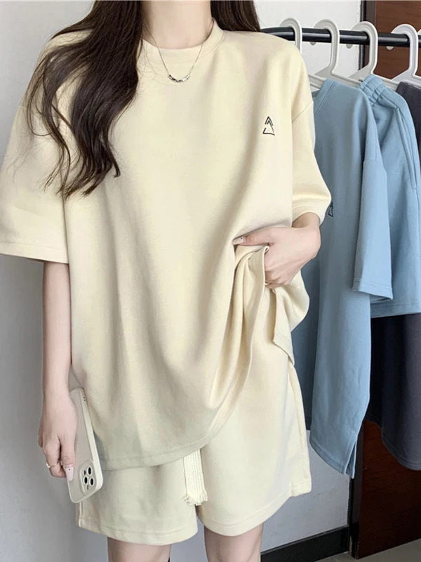

New 2026 Women's Casual Sports Set Summer Thin Loose plus Size Short Sleeve Shorts Two Piece Set Trendy Polyester Cotton Blend