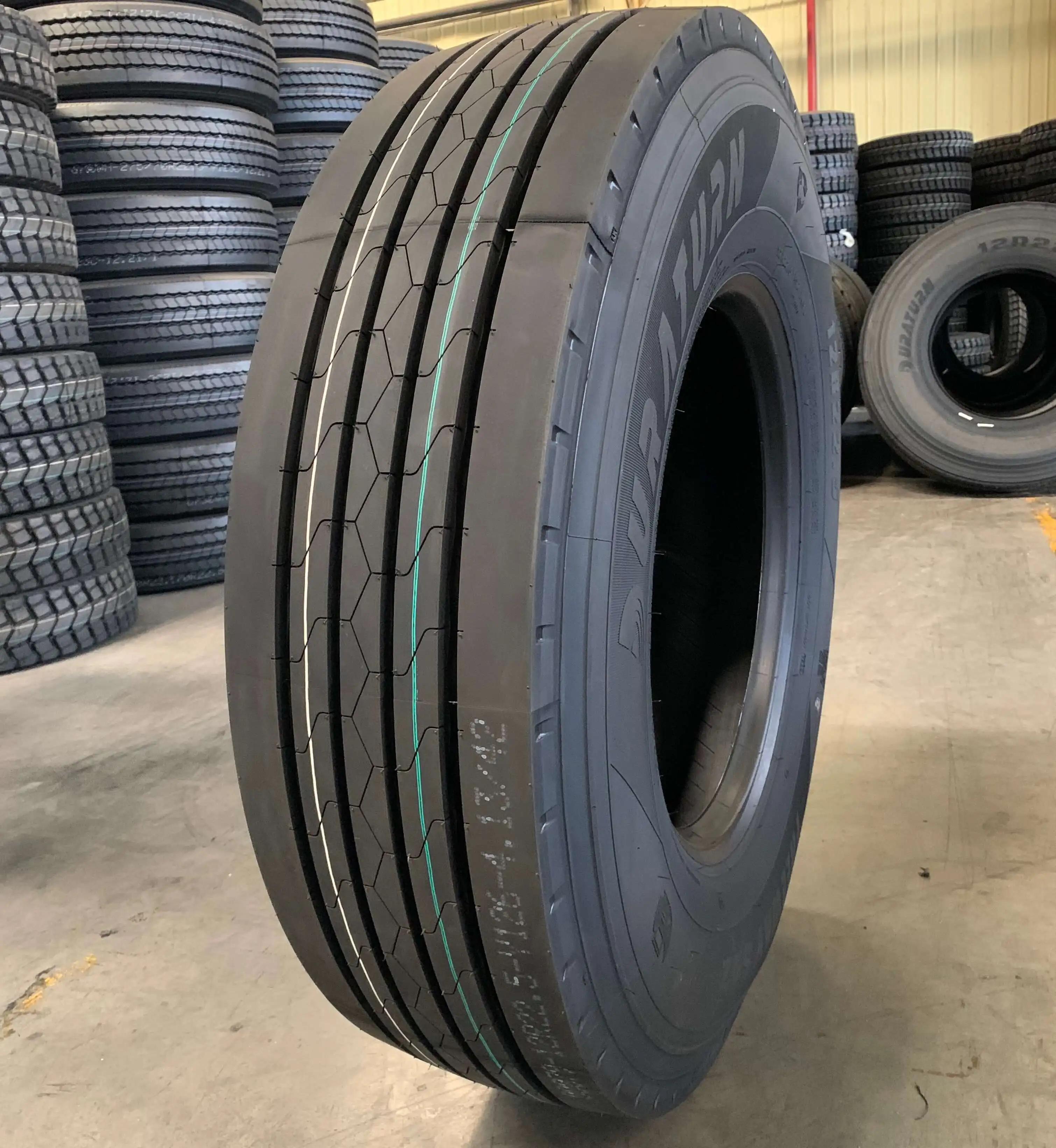 

Truck Tires 295/80r22.5 13 22.5 315 80 22.5 Heavy Truck Tyres For Export