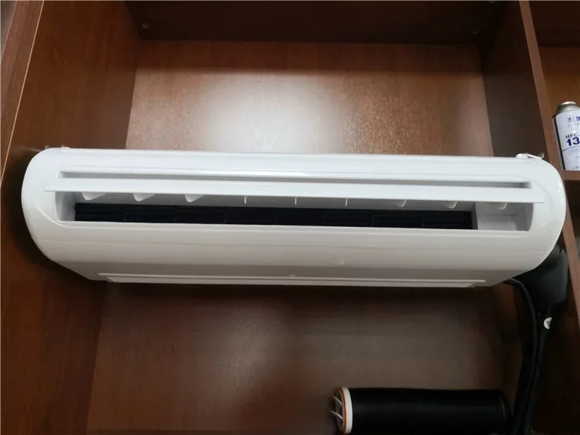 Parking Ac air Conditioner 12v Portable air Conditioner for Truck Rv caravan Van A/C Conditioner