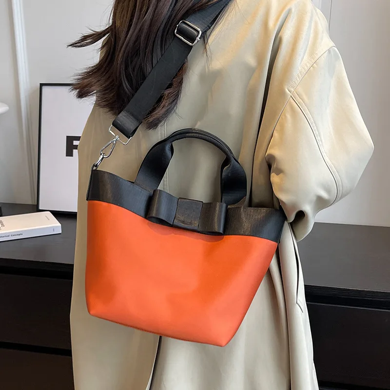 

Nylon Fabric Sewing Thread Portability Shoulder Bag Fashionable Simple Crossbody Women's Bags Solid Color Large Capacit Handbags