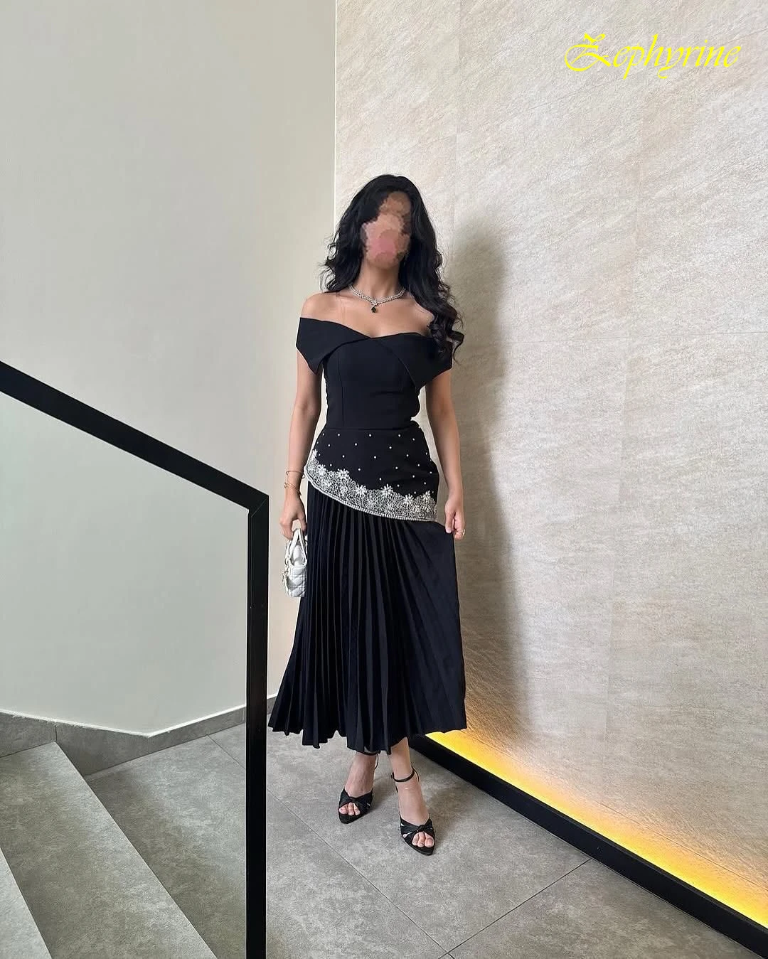 맞춤형 A 라인 보트 넥 우아한 정장 이브닝 드레스와 현대 패션 연예인 가운 기질 섬세한 파티 드레스