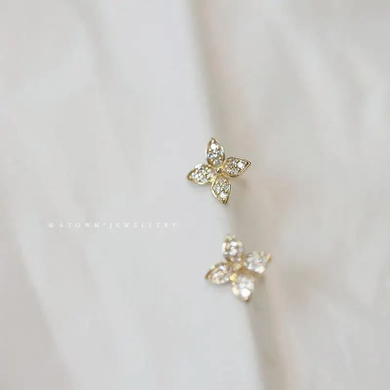 ITSMOS 925 Sterling Silver Plated 14K Gold Pave Earrings Small Piercing Studs Diamond Jewelry Flower Earrings for Women