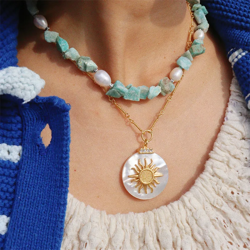 Retro sun white butterfly shell natural mother-of-pearl light luxury gorgeous women's necklace