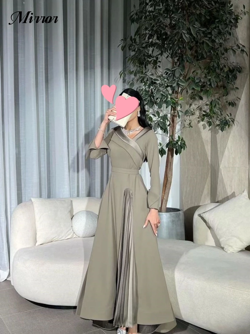 Mirror Dress Elegant Vintage Simple Ruffle Green V-Neck Customize Formal Occasion Prom Dress Evening Party Gowns