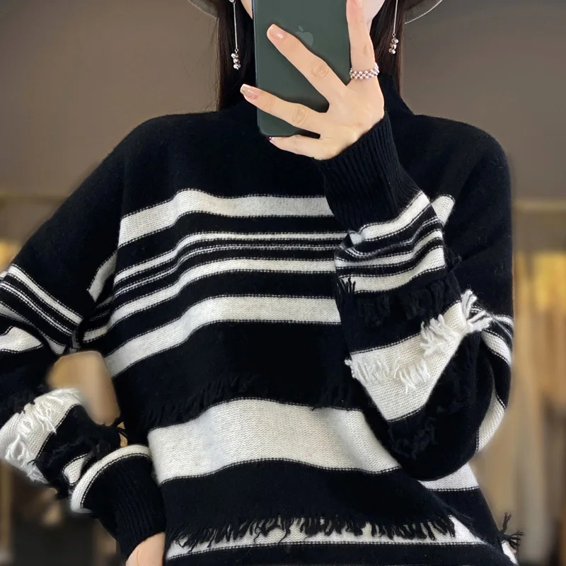 سترة صوف نسائية بأكمام طويلة وياقة شبه عالية سترة مخططة محبوكة فضفاضة وناعمة عالية الجودة