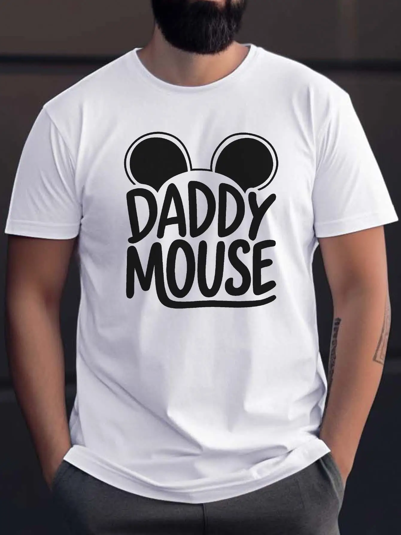 

T-Shirt, Dad Mouse Illustrated Print Mens Stylish Comfortable Breathable