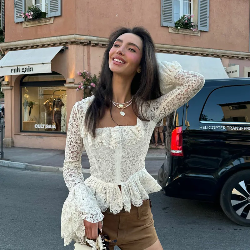 الدانتيل ساحة الرقبة طويلة الأكمام قمة الموضة واحدة الصدر سليم صالح المرأة الخريف كشكش المحاصيل الأعلى الشارع الشهير الأساسية القمصان الأبيض